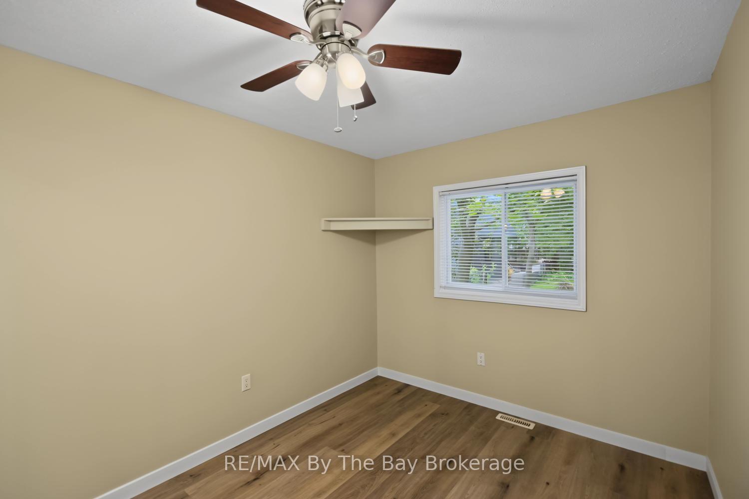 Photo 28 of 50 Balsam Street, Tiny, Rural Tiny — HOMEH