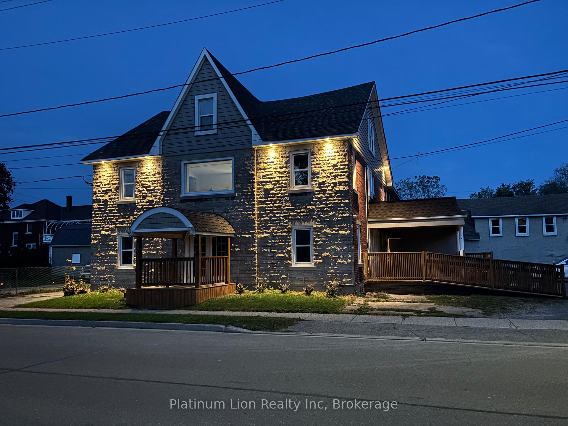 Photo 10 of Unit 8, 803 King Street, Port Colborne, Main Street — HOMEH
