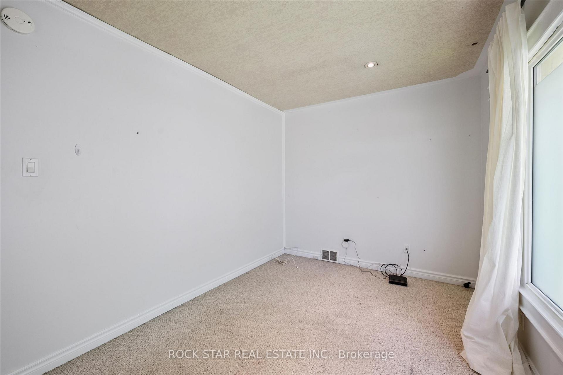 Photo 10 of 16 Beaucourt Place, Hamilton, Ainslie Wood — HOMEH