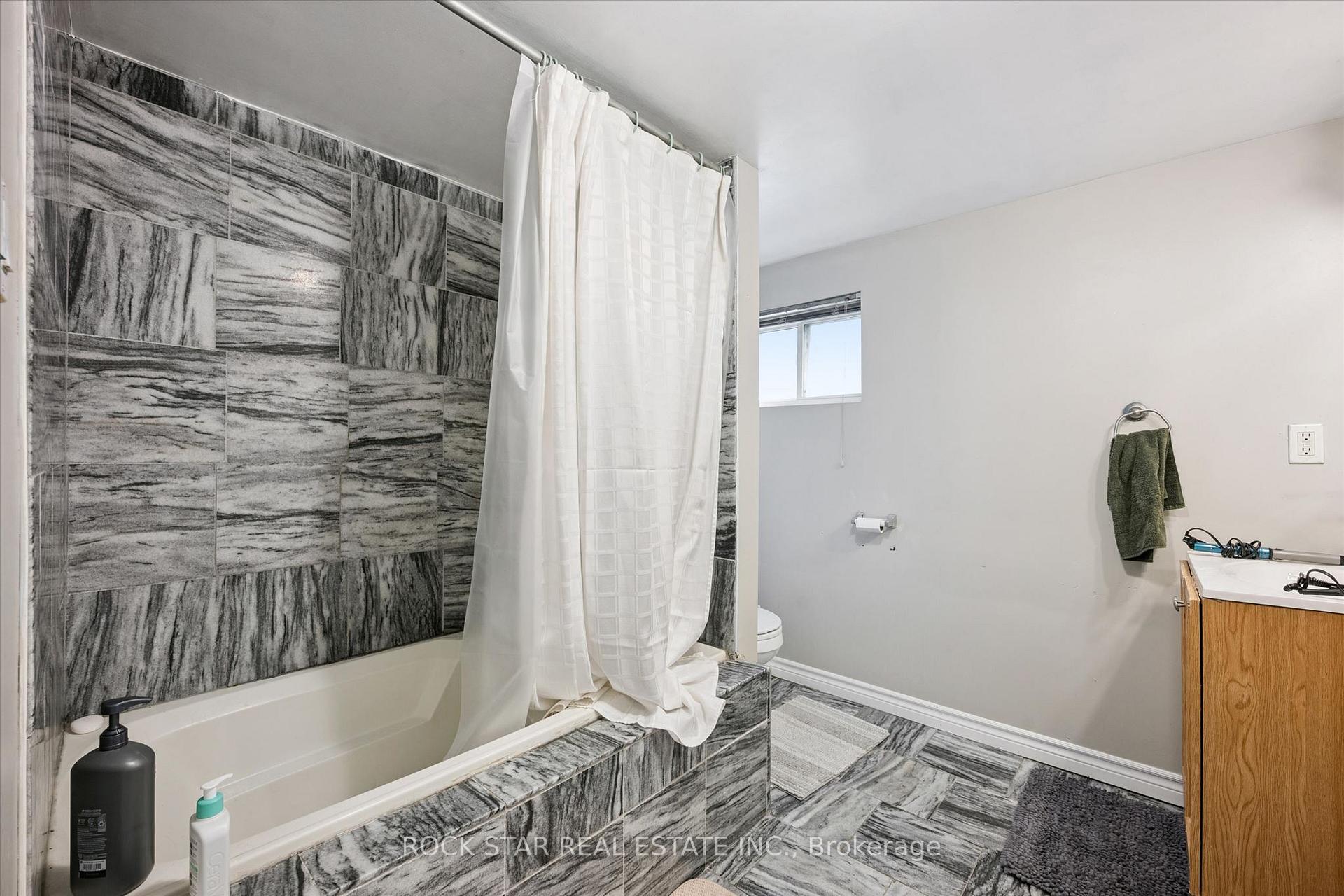 Photo 31 of 16 Beaucourt Place, Hamilton, Ainslie Wood — HOMEH