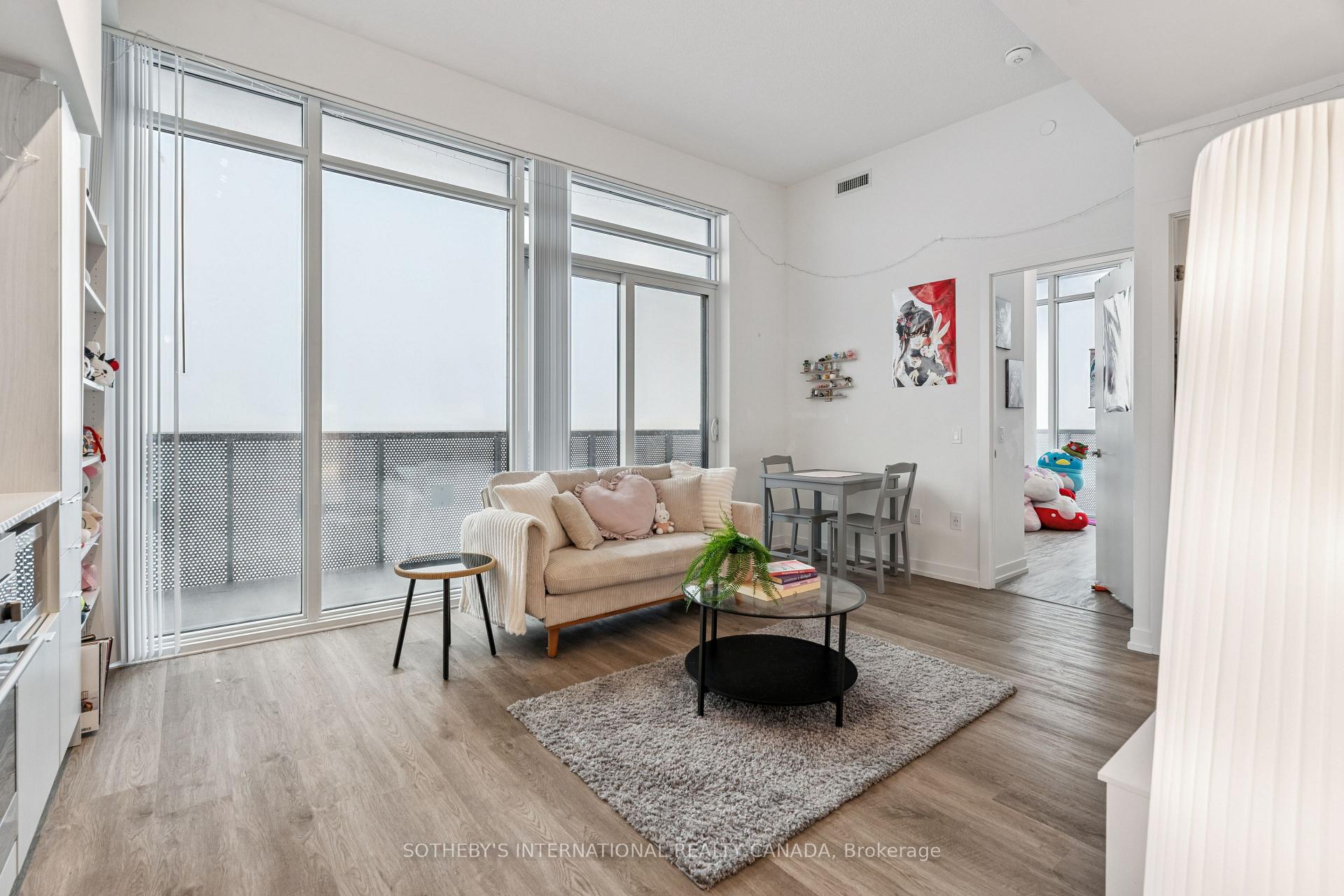 Photo 9 of Unit 5105, 55 Cooper Street, Toronto, Waterfront Communities — HOMEH