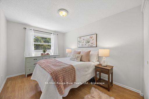 Photo 21 of 671 Greenbriar Drive, Oshawa, Eastdale — HOMEH