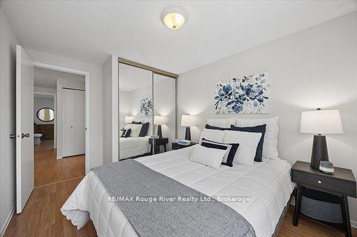 Photo 24 of 671 Greenbriar Drive, Oshawa, Eastdale — HOMEH