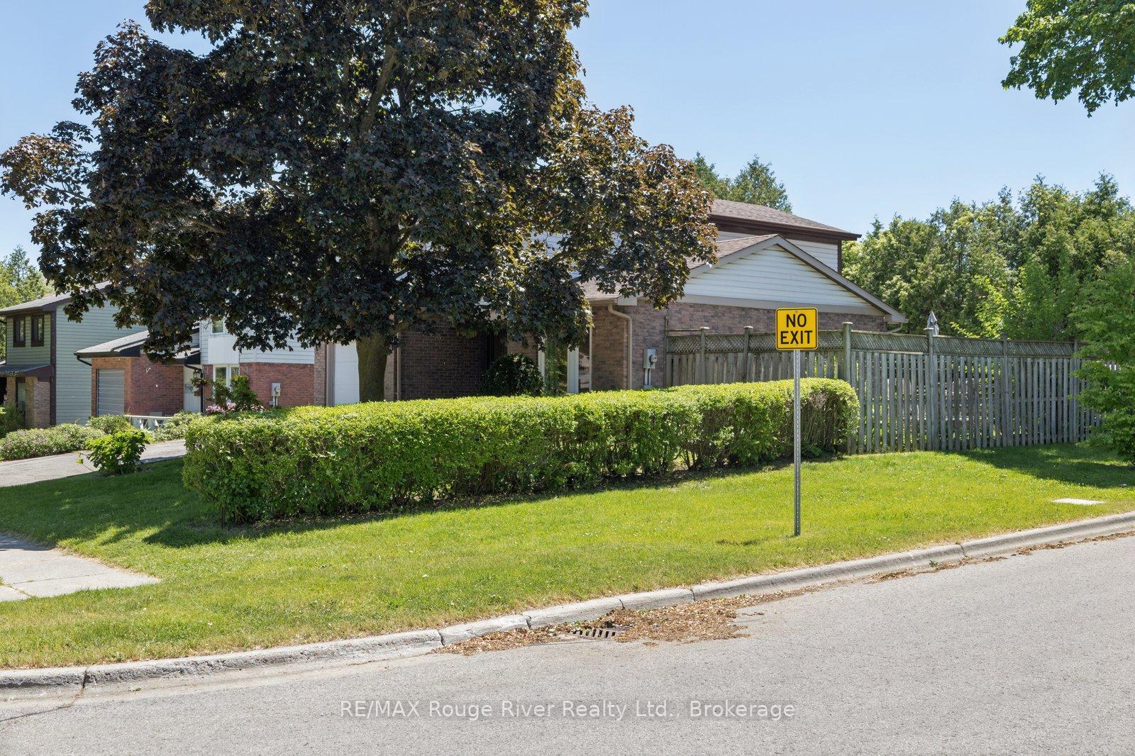 Photo 31 of 671 Greenbriar Drive, Oshawa, Eastdale — HOMEH