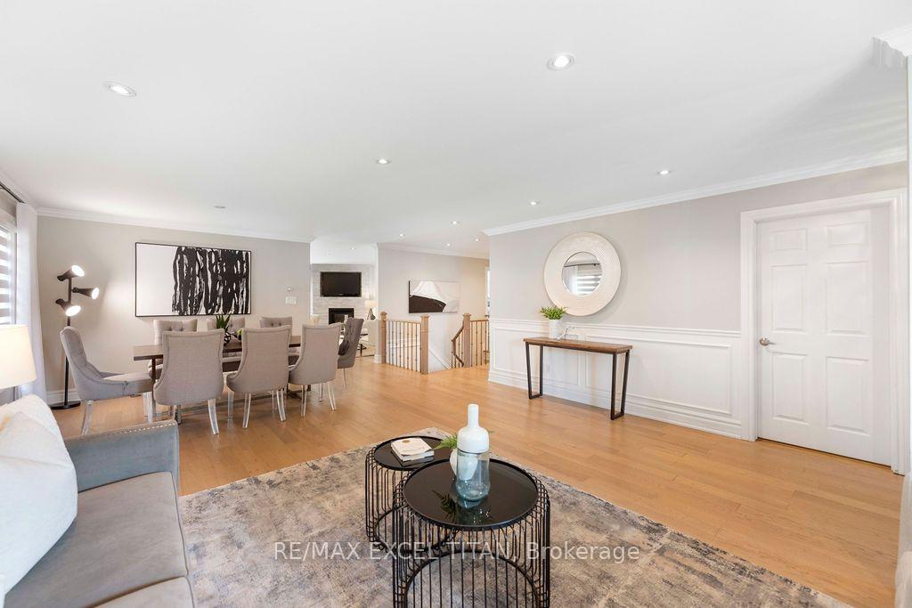 Photo 15 of 258 Glenway Circle, Newmarket, Glenway Estates — HOMEH