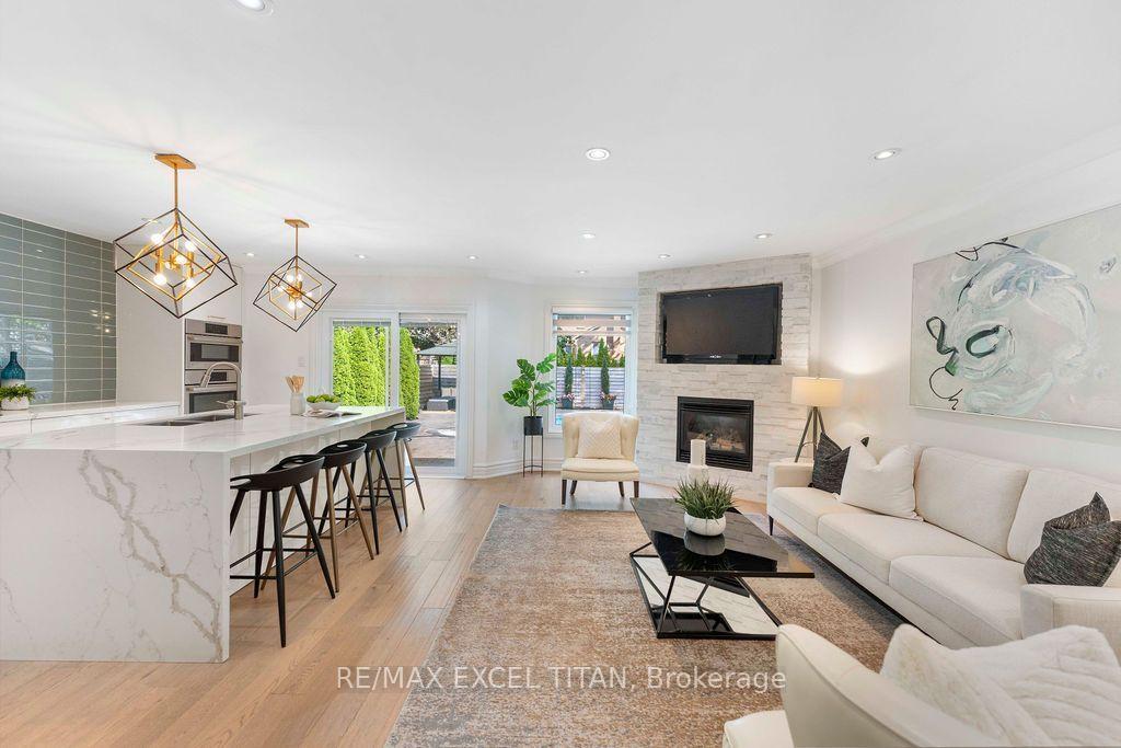 Photo 21 of 258 Glenway Circle, Newmarket, Glenway Estates — HOMEH