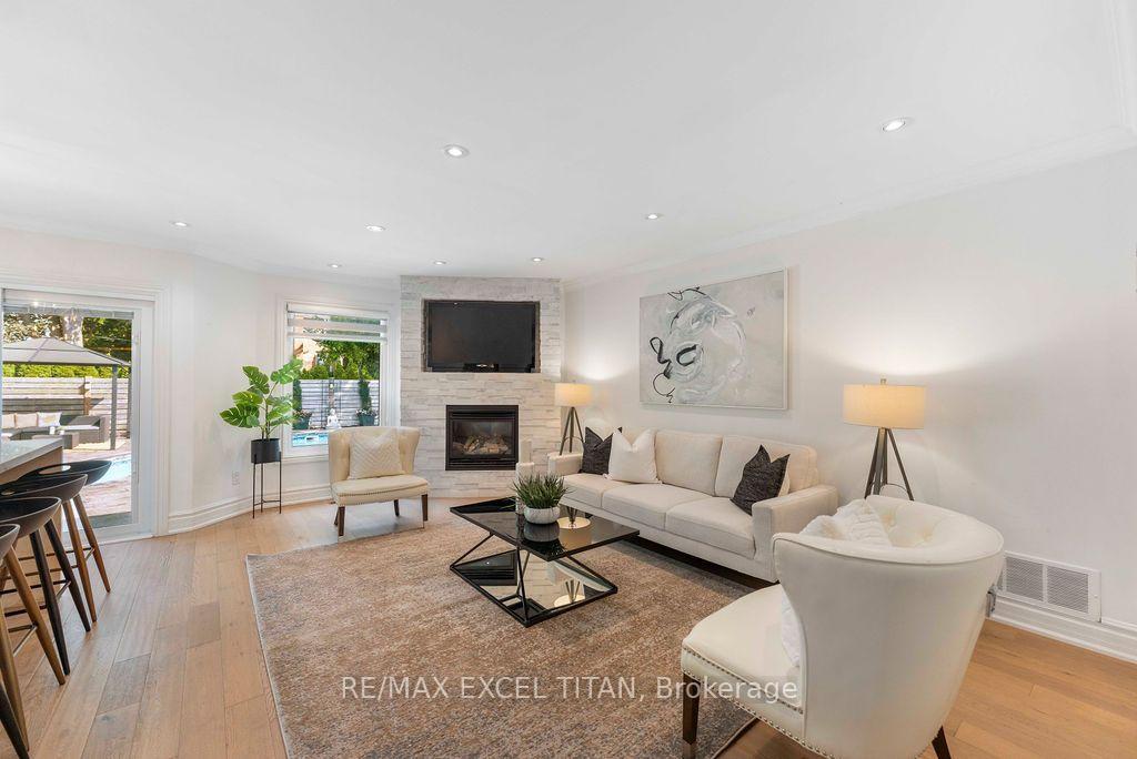 Photo 23 of 258 Glenway Circle, Newmarket, Glenway Estates — HOMEH