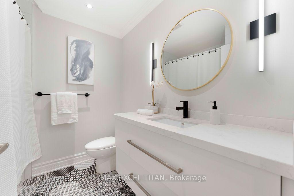 Photo 63 of 258 Glenway Circle, Newmarket, Glenway Estates — HOMEH