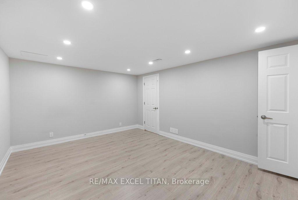 Photo 77 of 258 Glenway Circle, Newmarket, Glenway Estates — HOMEH