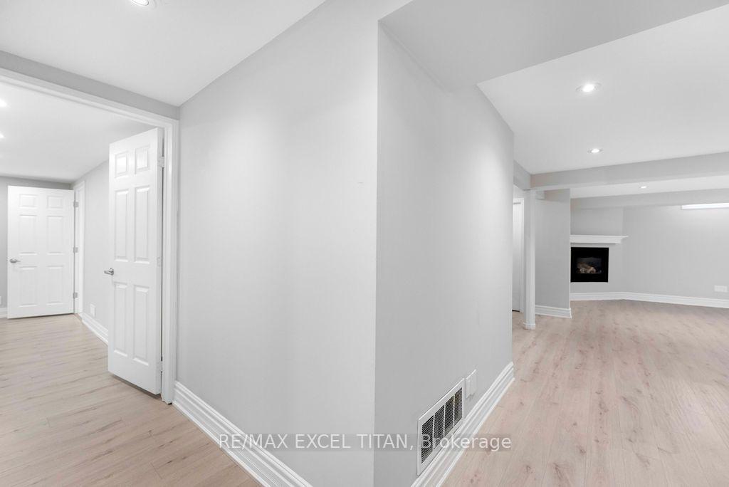 Photo 83 of 258 Glenway Circle, Newmarket, Glenway Estates — HOMEH