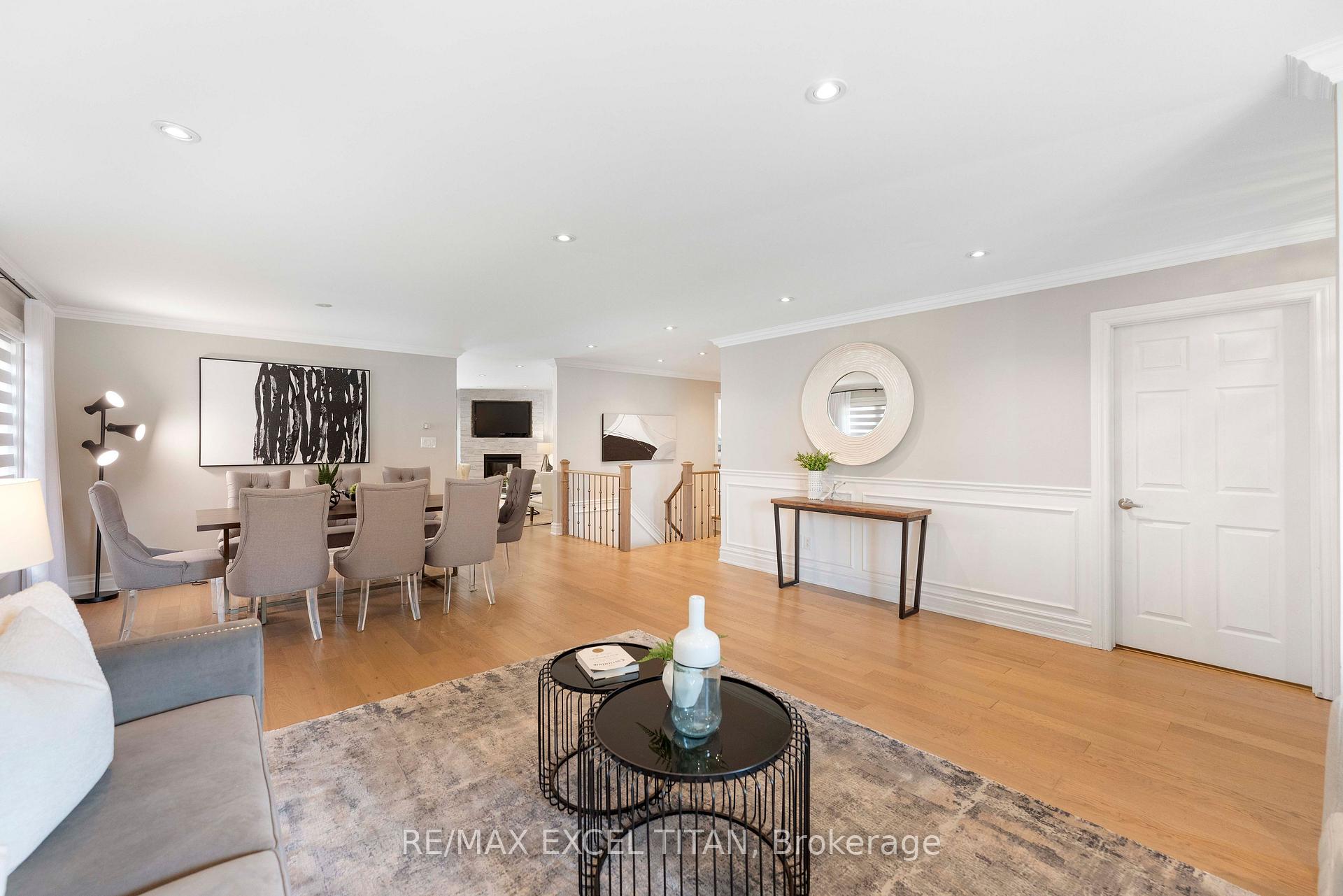 Photo 16 of 258 Glenway Circle, Newmarket, Glenway Estates — HOMEH