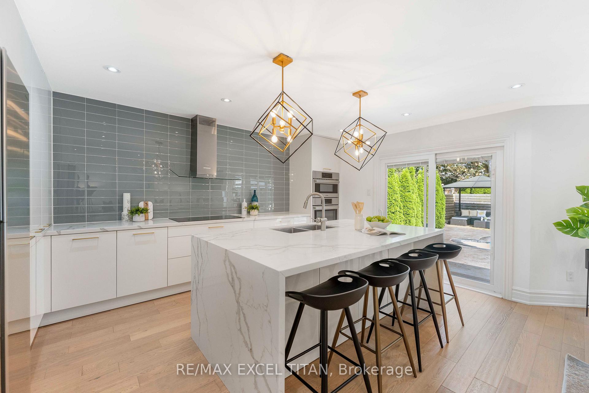Photo 28 of 258 Glenway Circle, Newmarket, Glenway Estates — HOMEH