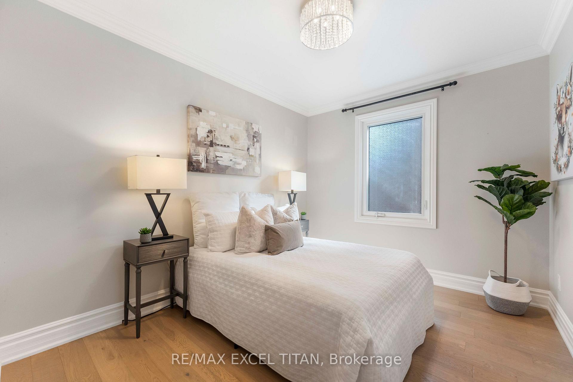 Photo 40 of 258 Glenway Circle, Newmarket, Glenway Estates — HOMEH
