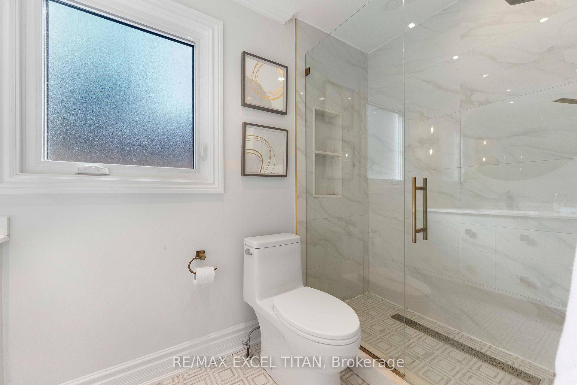 Photo 52 of 258 Glenway Circle, Newmarket, Glenway Estates — HOMEH