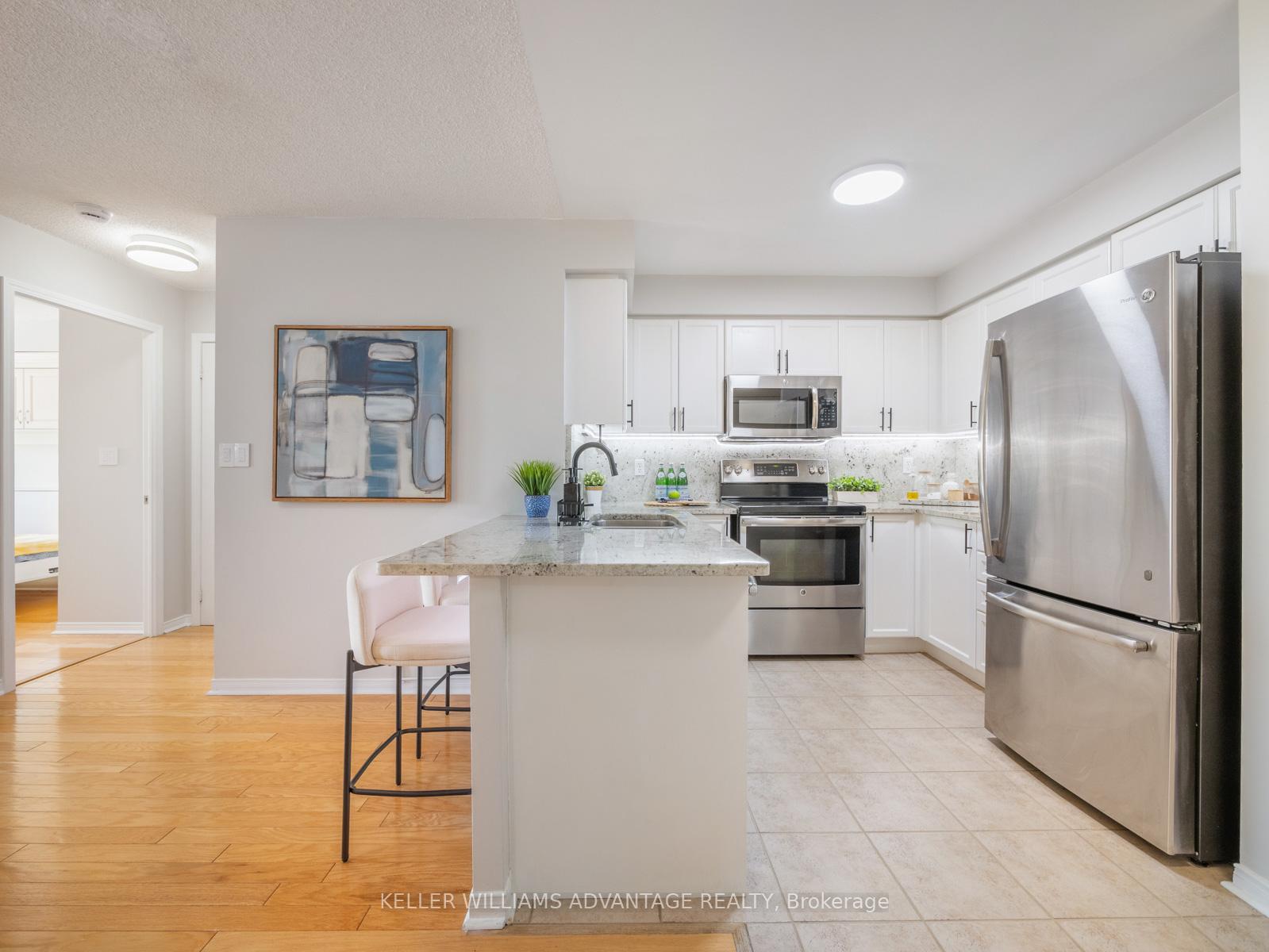 Photo 10 of Unit 424, 1733 Queen Street E, Toronto, The Beaches — HOMEH