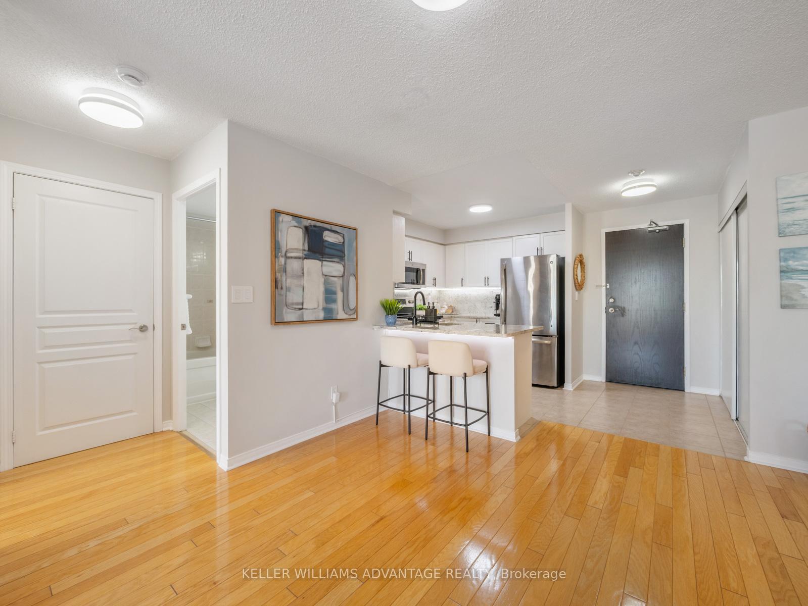 Photo 11 of Unit 424, 1733 Queen Street E, Toronto, The Beaches — HOMEH