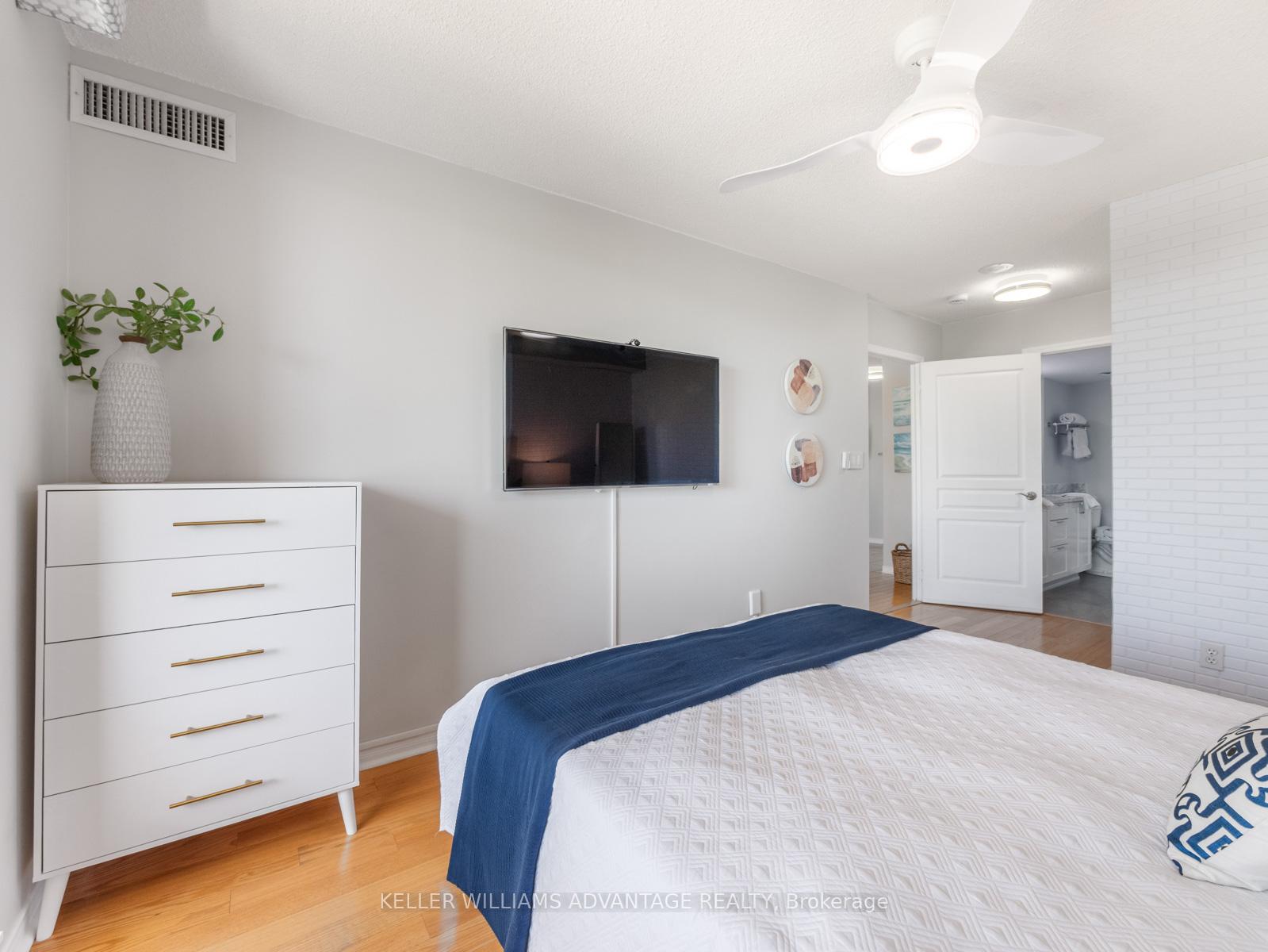 Photo 20 of Unit 424, 1733 Queen Street E, Toronto, The Beaches — HOMEH