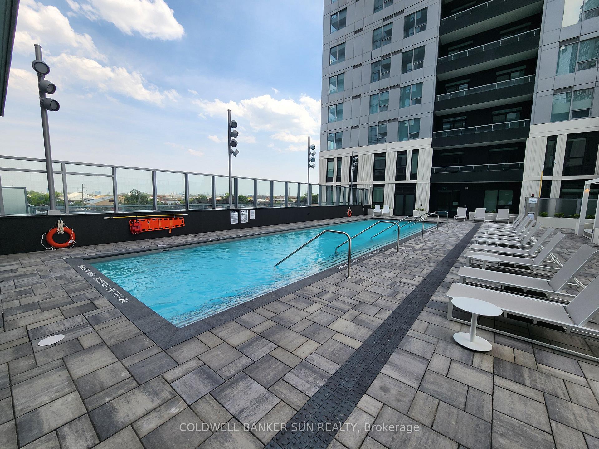 Photo 9 of Unit 612A, 2851 Highway 7 Road, Vaughan, Vaughan Corporate Centre — HOMEH