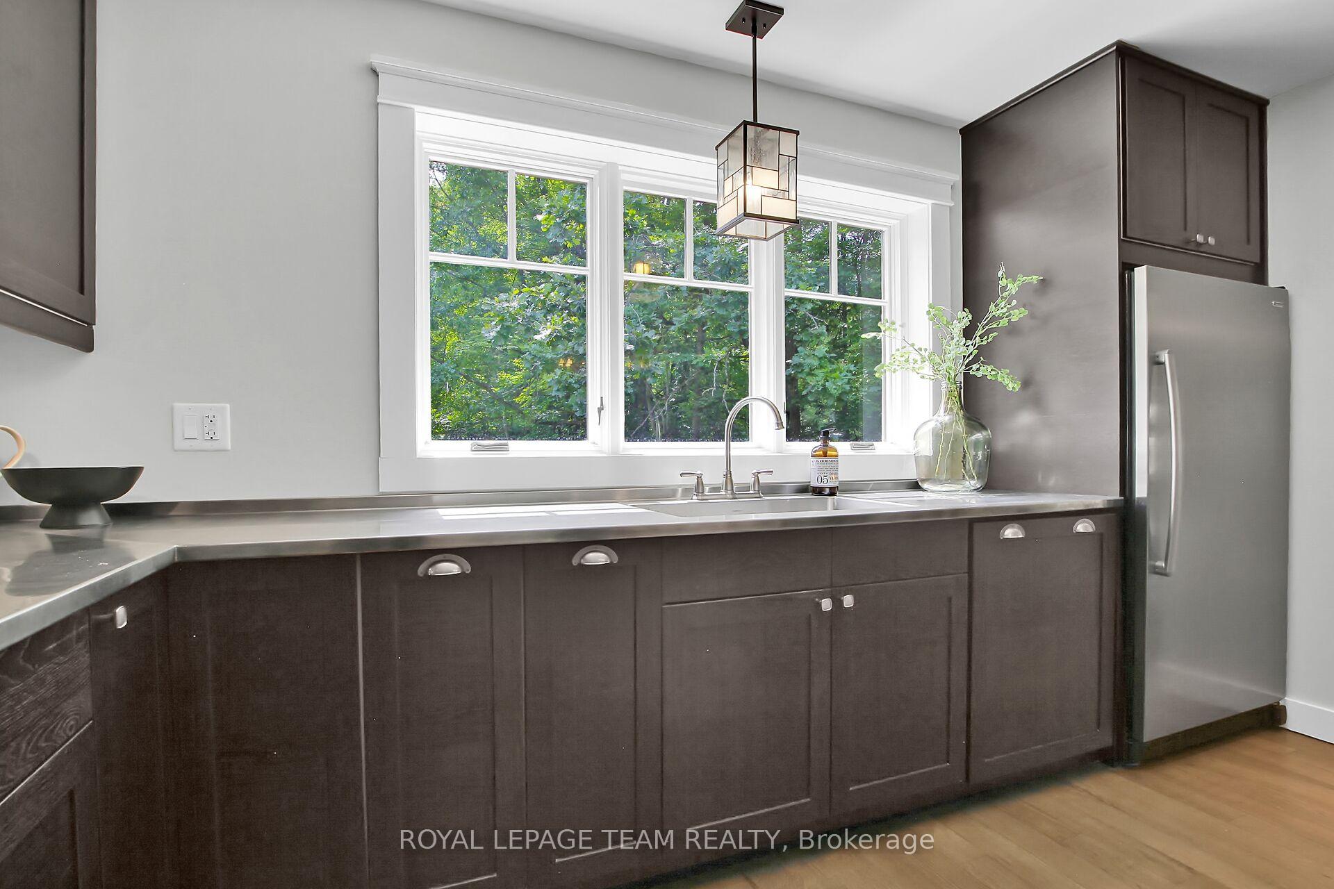 Photo 24 of 1724 Century Road E, Ottawa, Manotick South to Roger Stevens — HOMEH