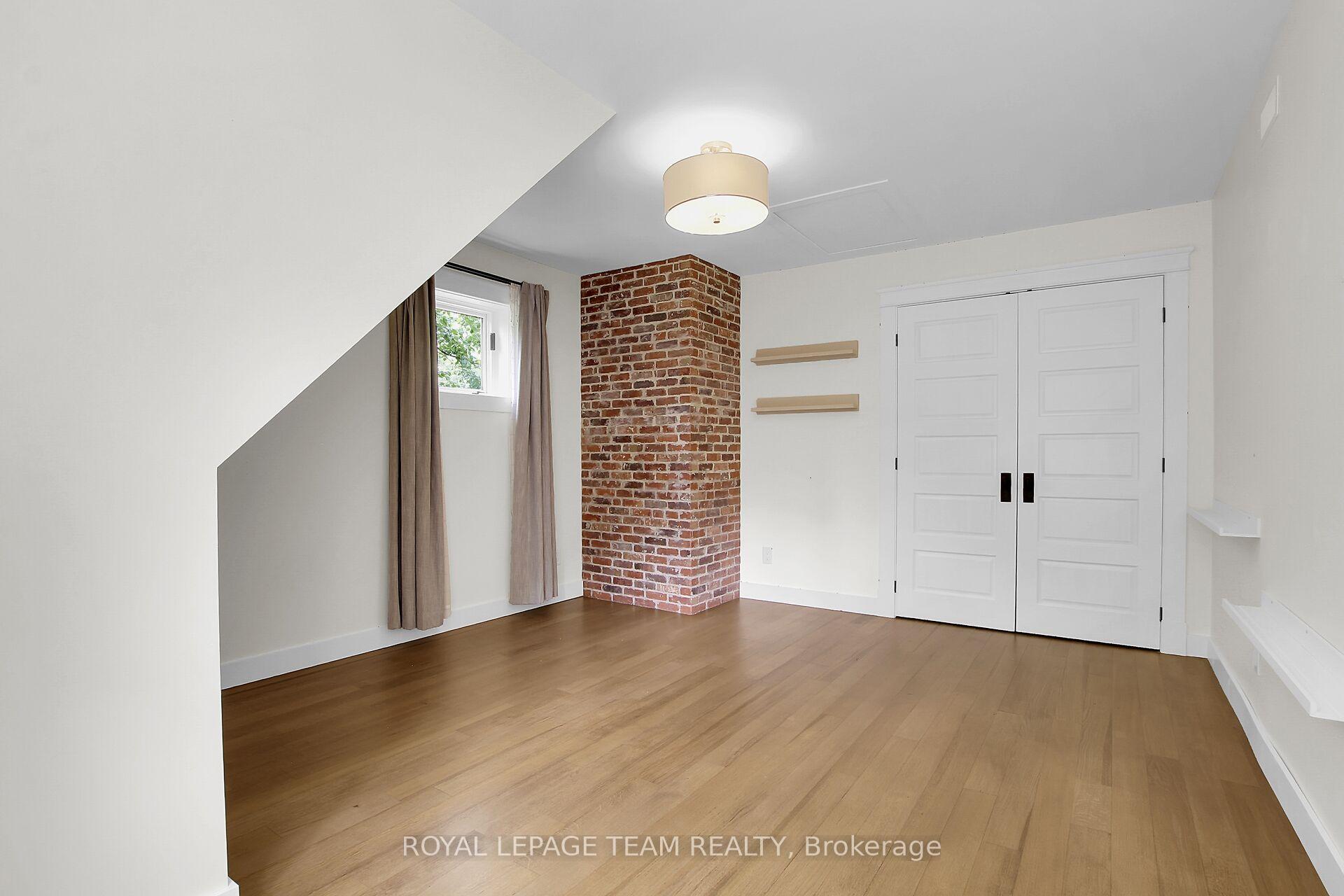 Photo 48 of 1724 Century Road E, Ottawa, Manotick South to Roger Stevens — HOMEH