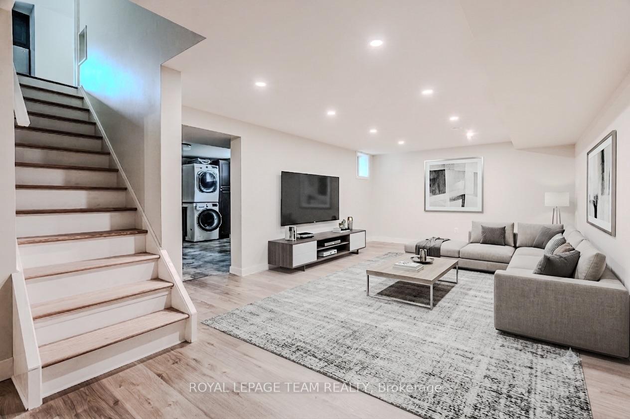 Photo 66 of 1724 Century Road E, Ottawa, Manotick South to Roger Stevens — HOMEH