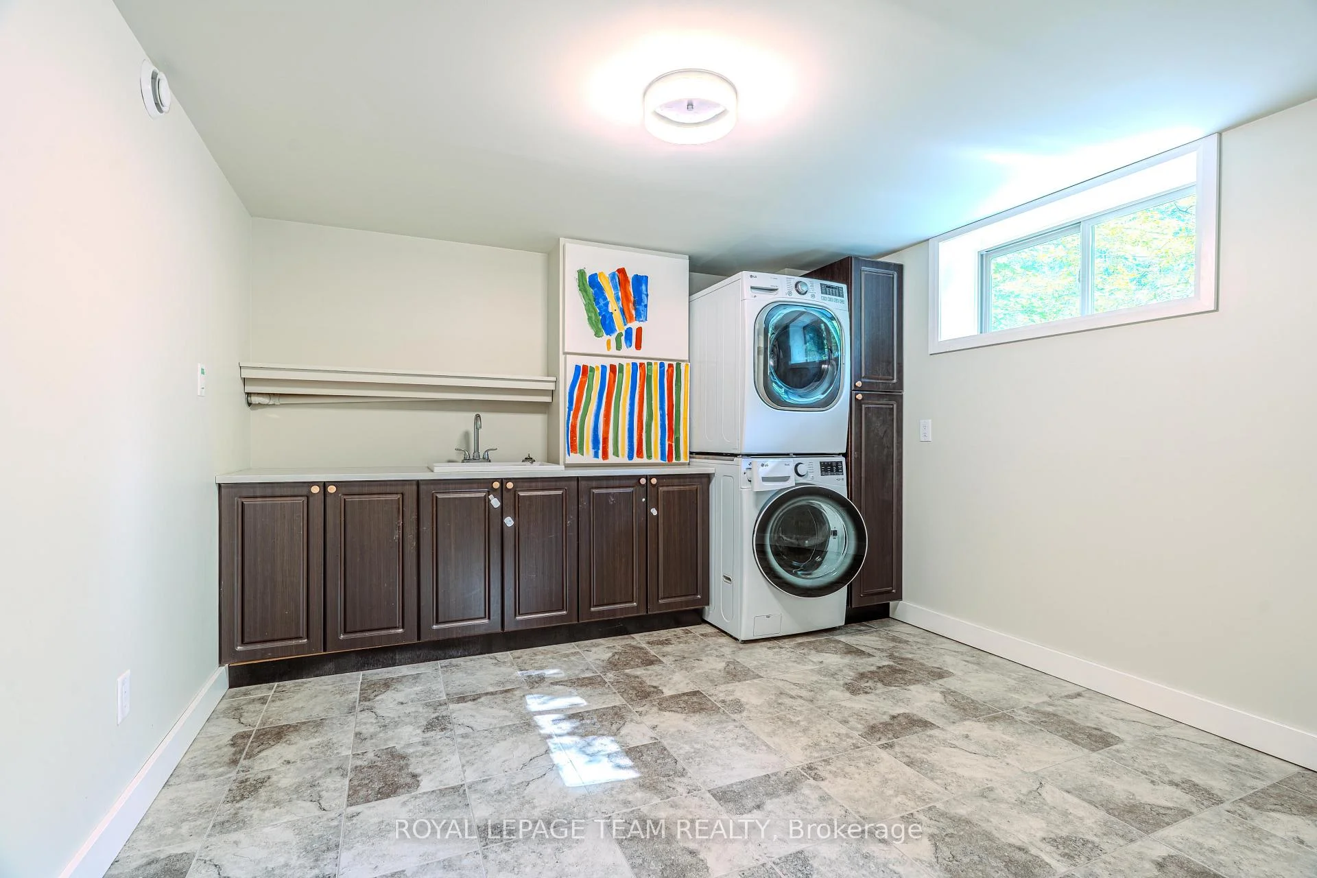 Photo 65 of 1724 Century Road E, Ottawa, Manotick South to Roger Stevens — HOMEH