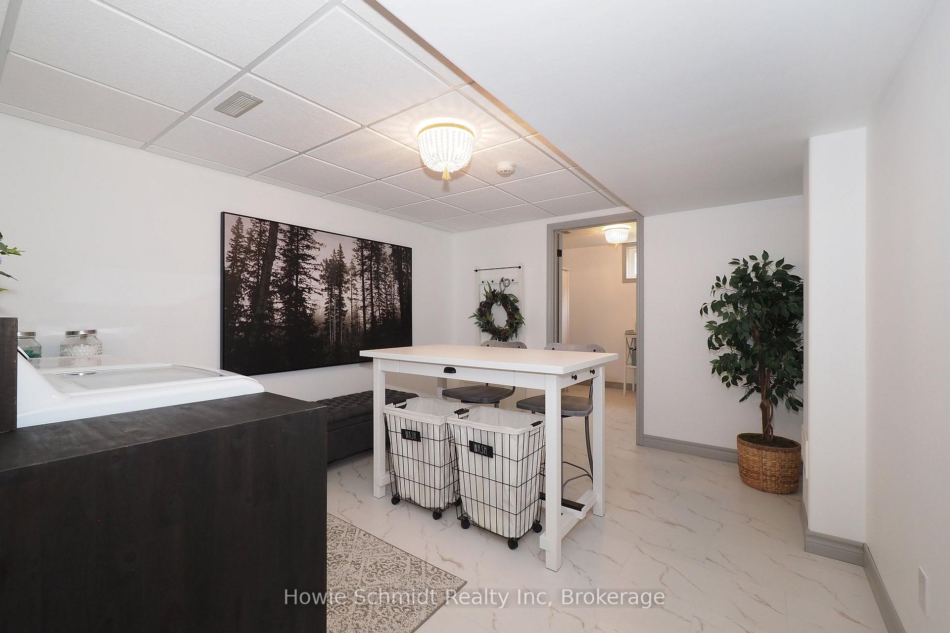 Photo 17 of 182 Mitchell Street, North Dumfries, Ayr — HOMEH