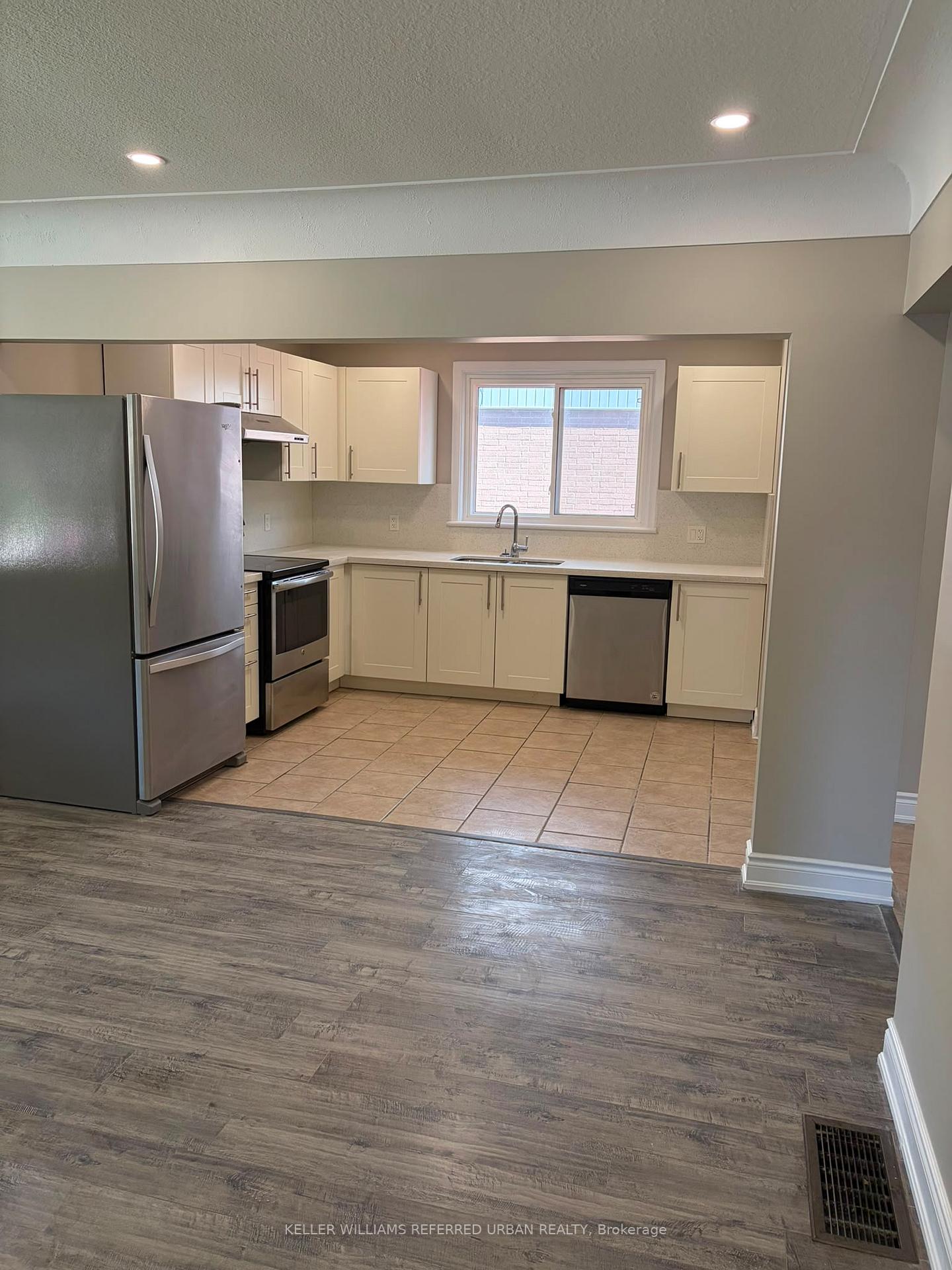 Photo 9 of 313 East 33rd Street, Hamilton, Macassa — HOMEH