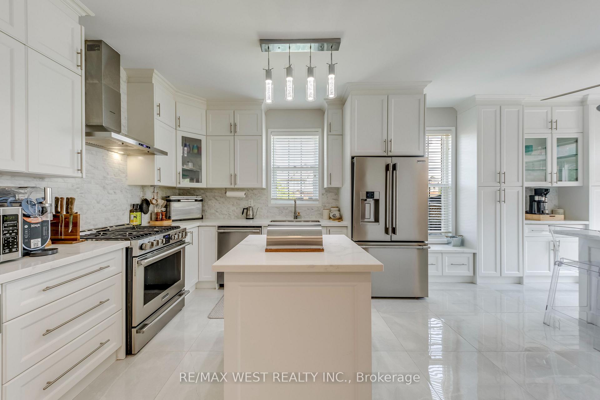 Photo 13 of 1 Avedisian Street, Brantford, Empire South — HOMEH