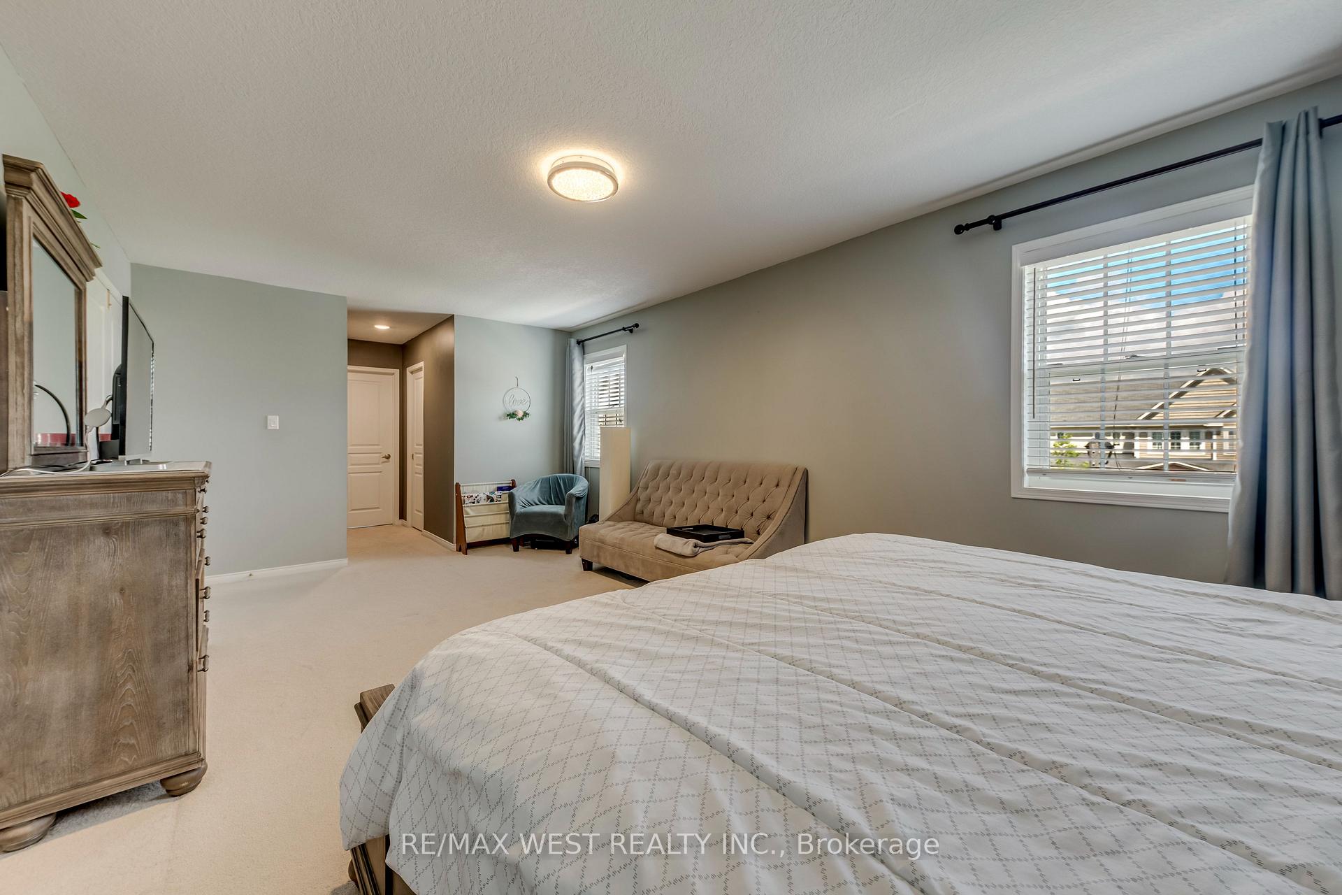 Photo 23 of 1 Avedisian Street, Brantford, Empire South — HOMEH