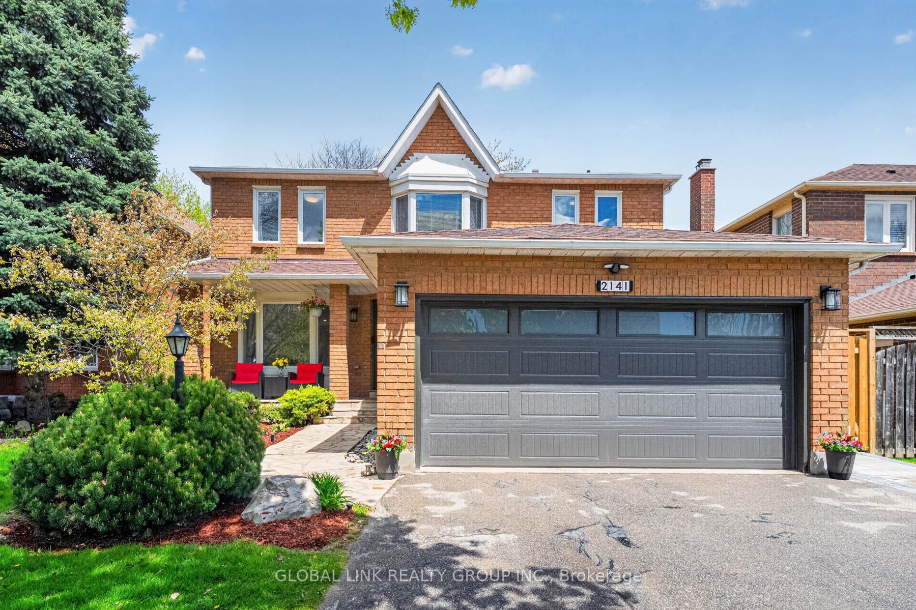 Photo 1 of Upper 2141 Galena Crescent, Oakville, Wedgewood Creek — HOMEH
