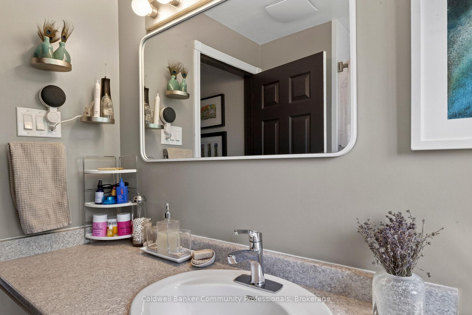 Photo 34 of 28 Ramsgate Drive, Hamilton, Stoney Creek — HOMEH
