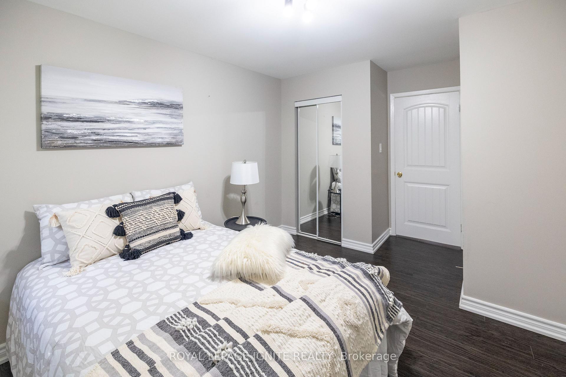 Photo 12 of 803 Fairview Avenue, Pickering, Bay Ridges — HOMEH