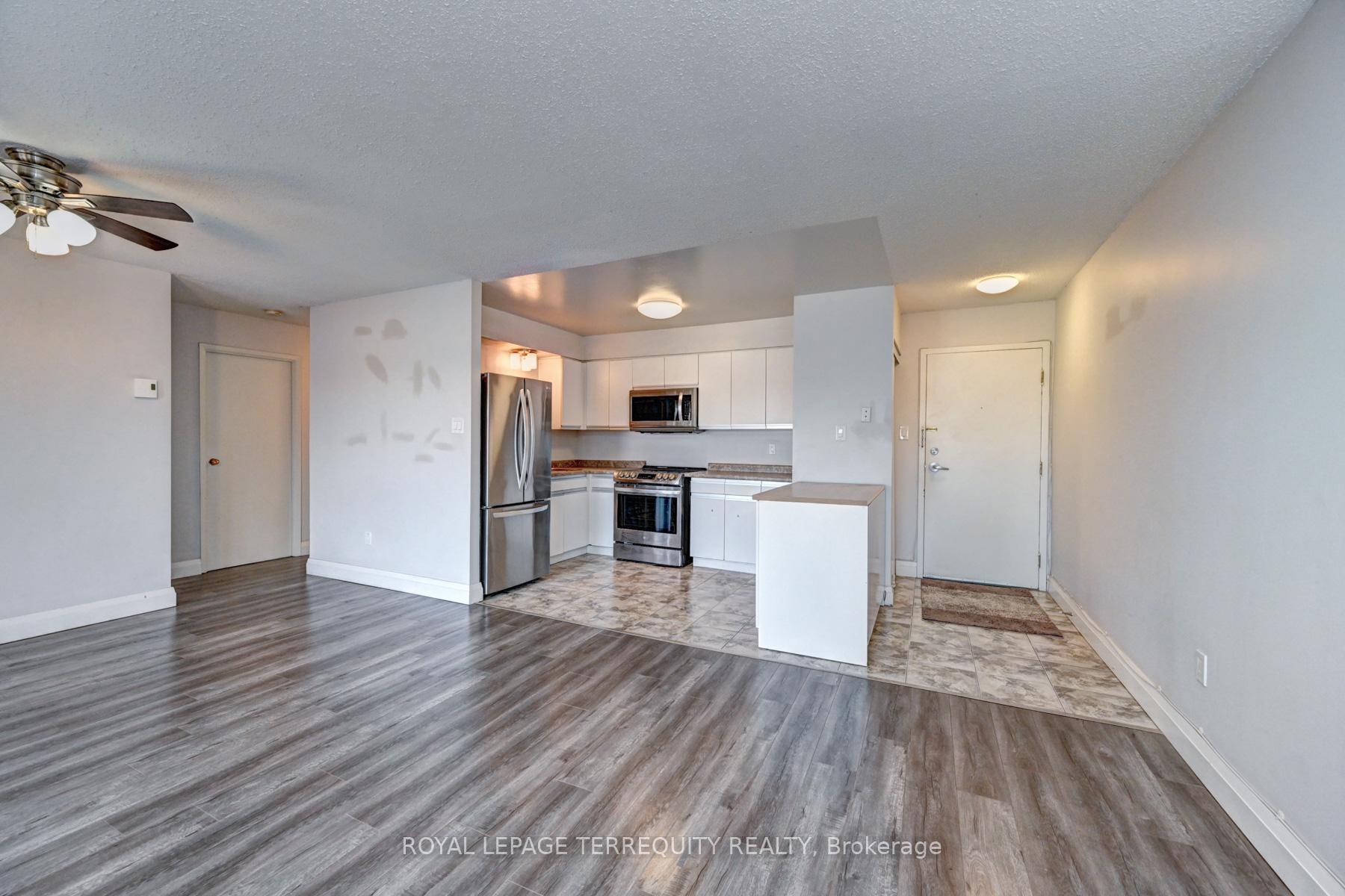 Photo 19 of Unit 307, 276 Eiwo Court, Waterloo, Lexington — HOMEH