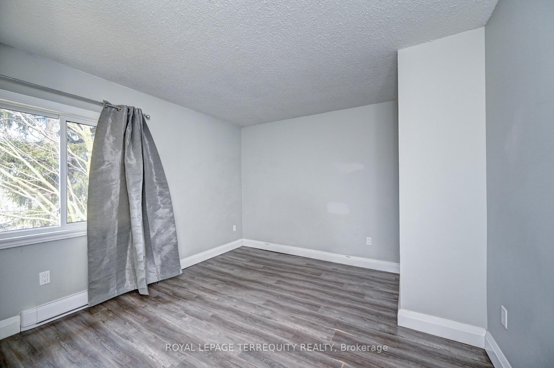 Photo 24 of Unit 307, 276 Eiwo Court, Waterloo, Lexington — HOMEH