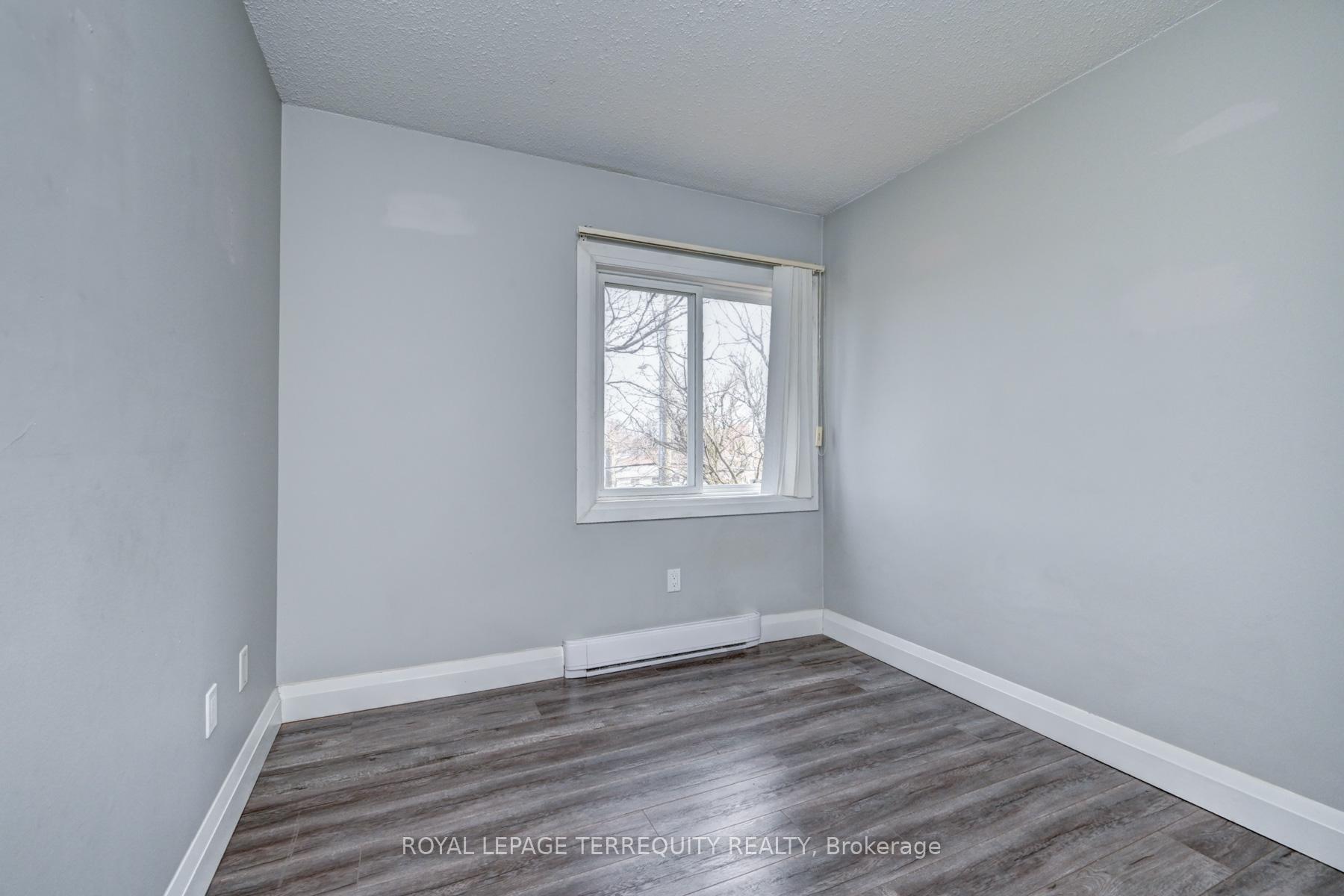 Photo 33 of Unit 307, 276 Eiwo Court, Waterloo, Lexington — HOMEH