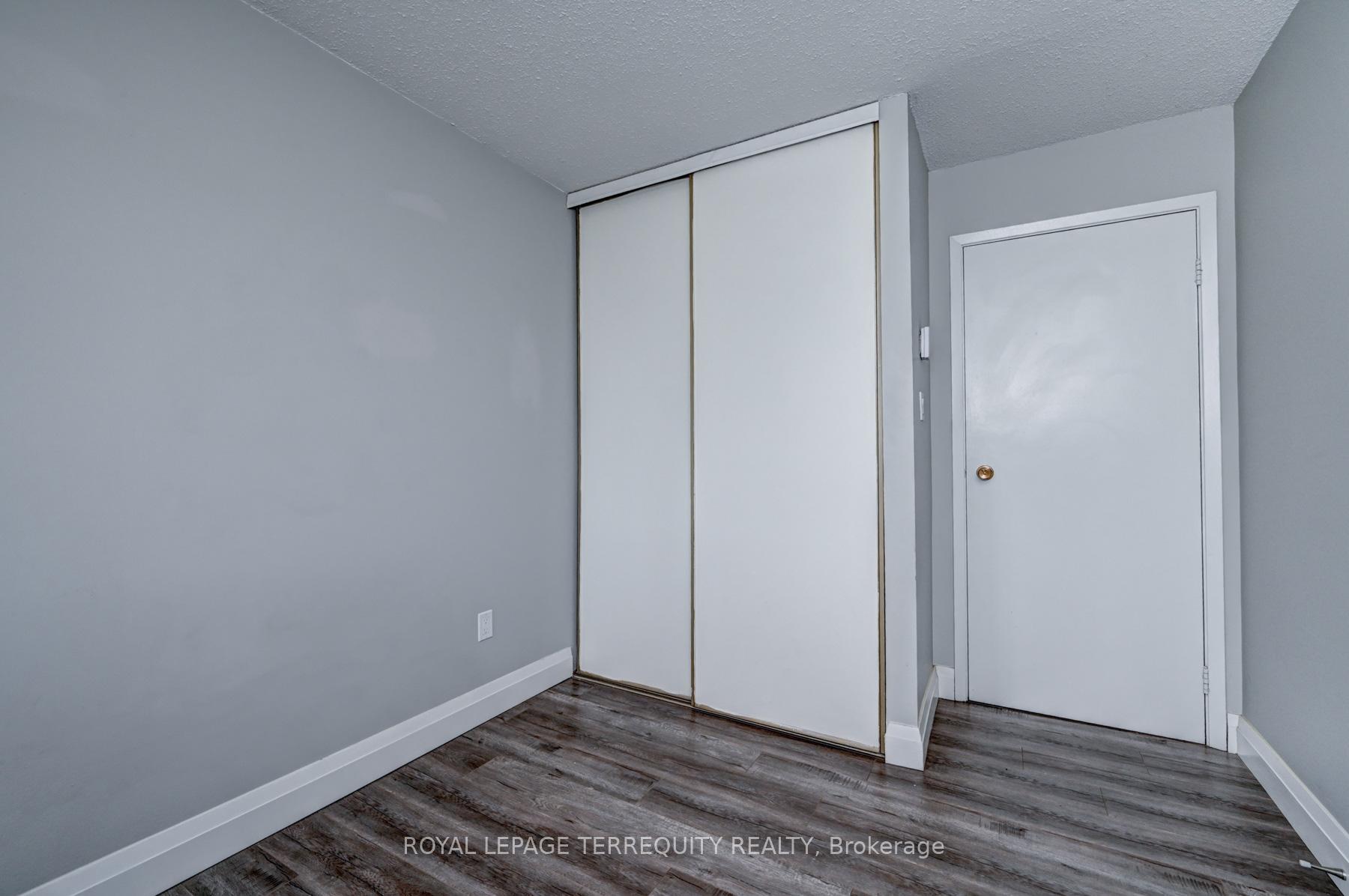 Photo 34 of Unit 307, 276 Eiwo Court, Waterloo, Lexington — HOMEH