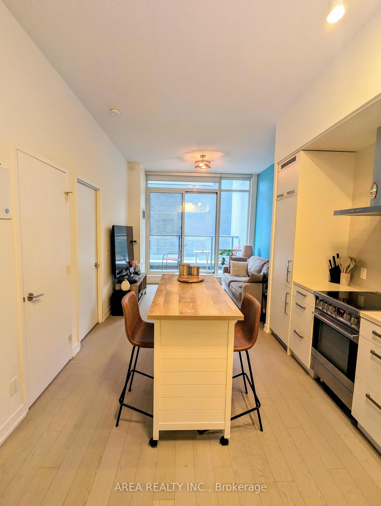 Photo 3 of Unit S229, 455 Front Street E, Toronto, Waterfront Communities — HOMEH