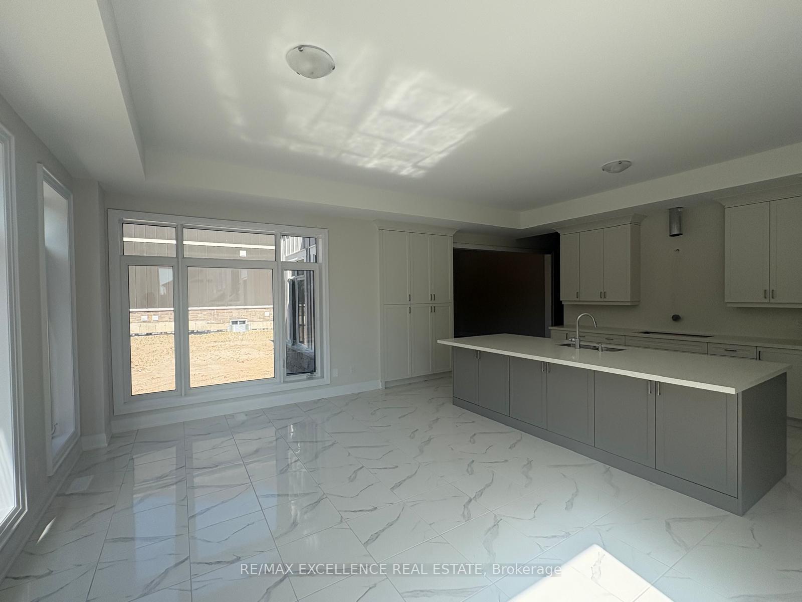 Photo 5 of 62 Pearsall Place, Oro-Medonte, Rural Oro-Medonte — HOMEH