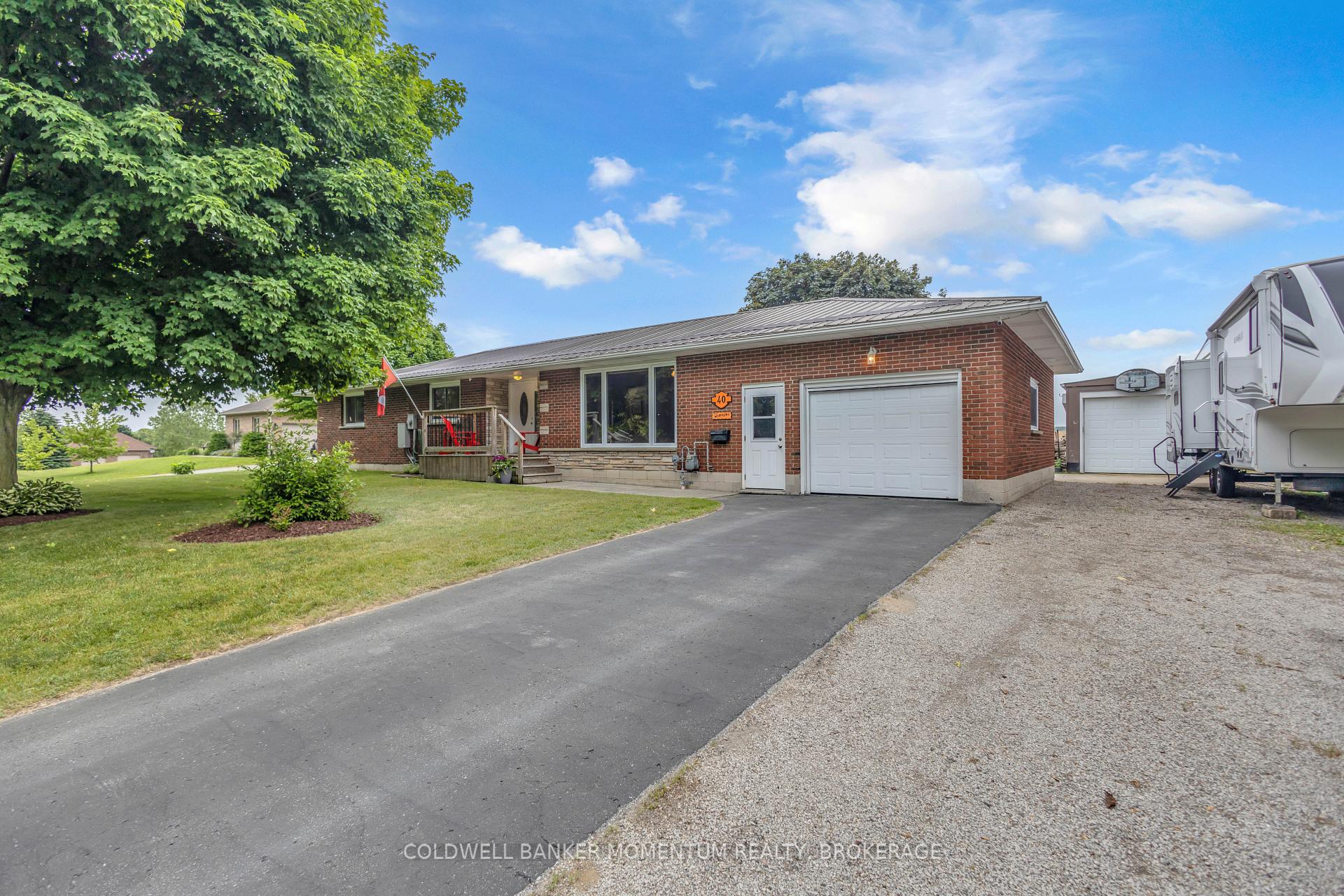Photo 2 of 40 Murray Street E, Norfolk, Vittoria — HOMEH