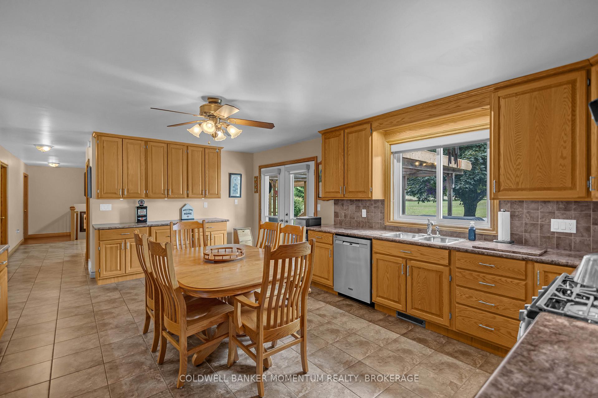 Photo 11 of 40 Murray Street E, Norfolk, Vittoria — HOMEH