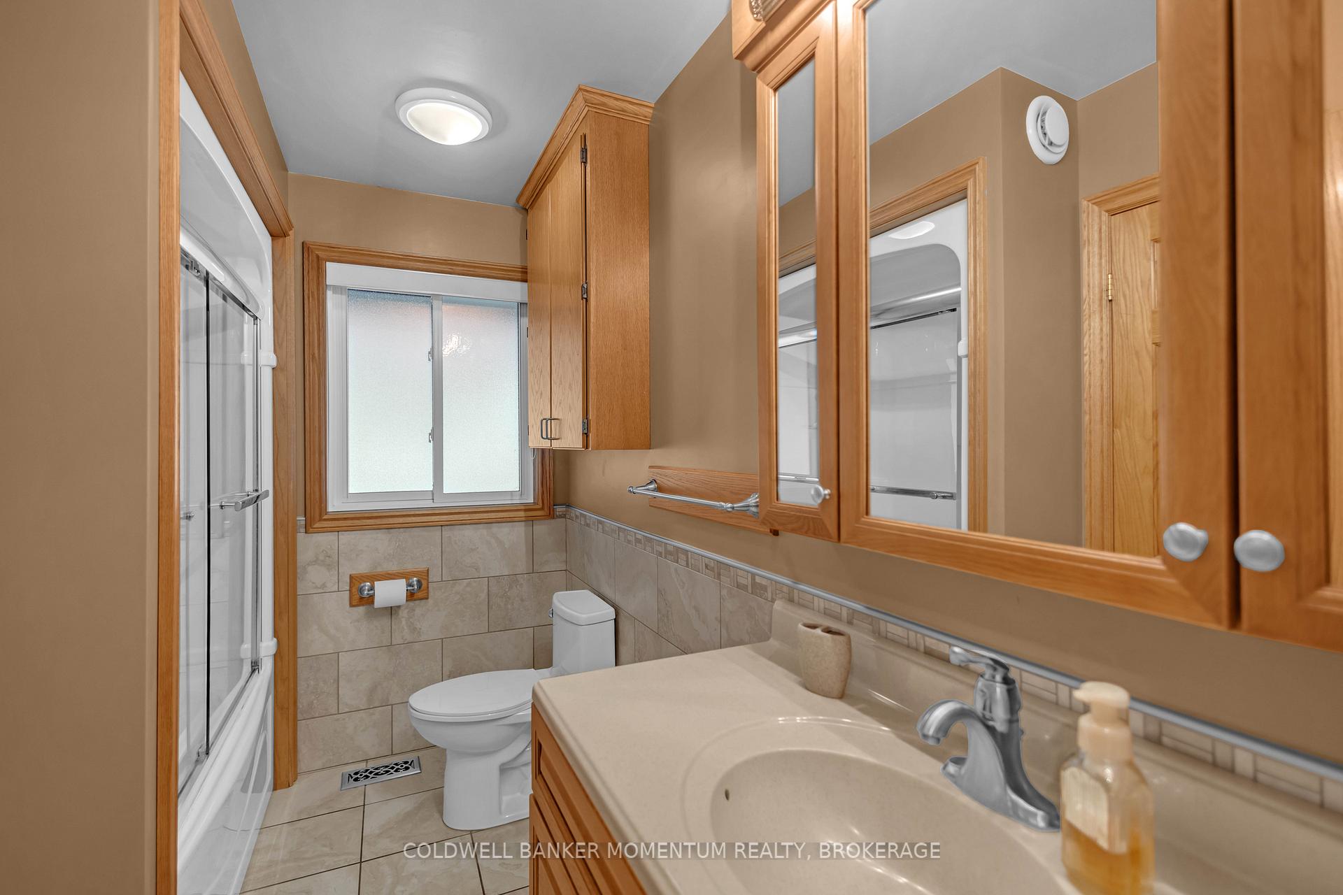 Photo 21 of 40 Murray Street E, Norfolk, Vittoria — HOMEH