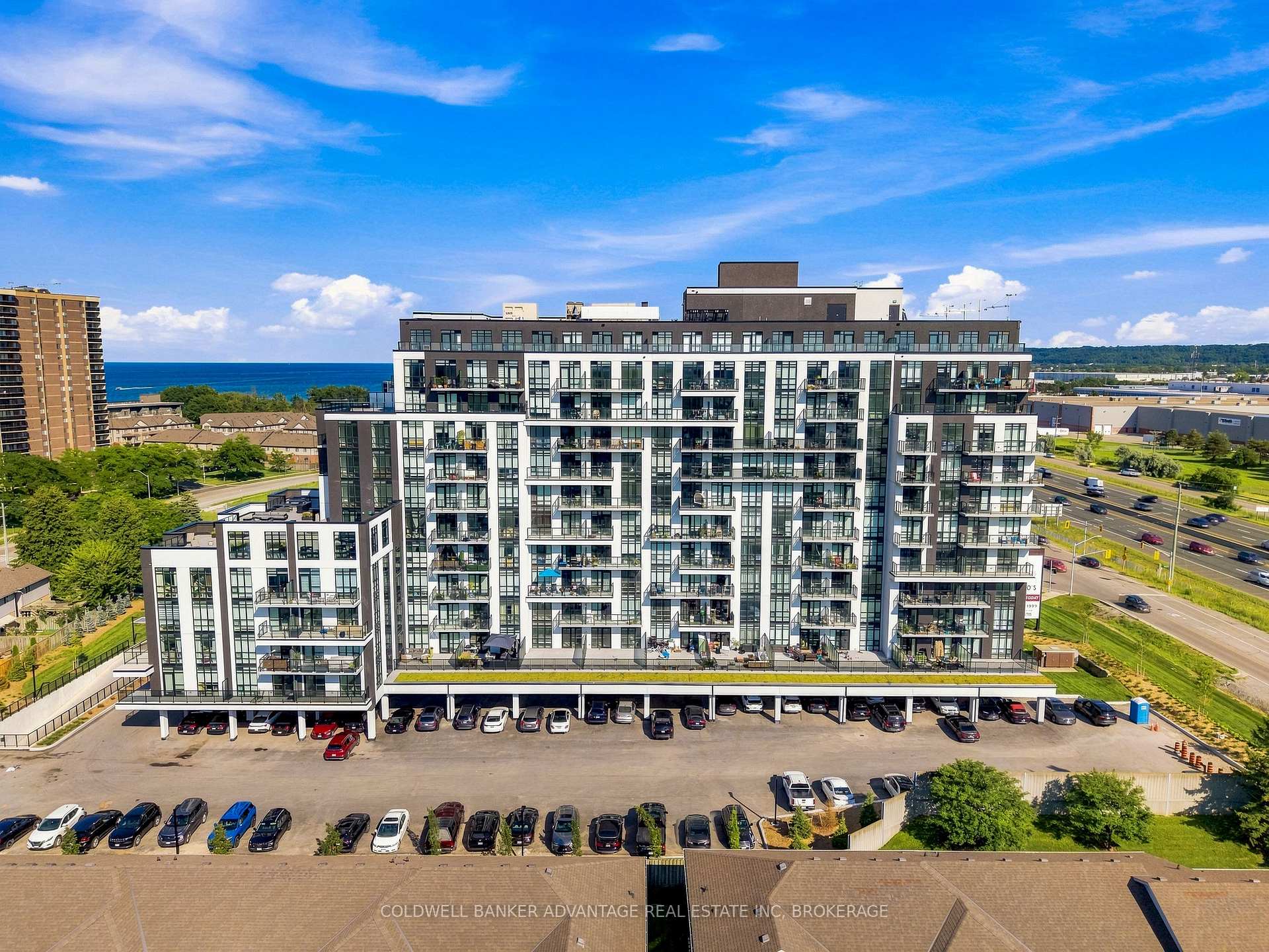 Photo 4 of Unit 815, 461 Green Road, Hamilton, Stoney Creek — HOMEH