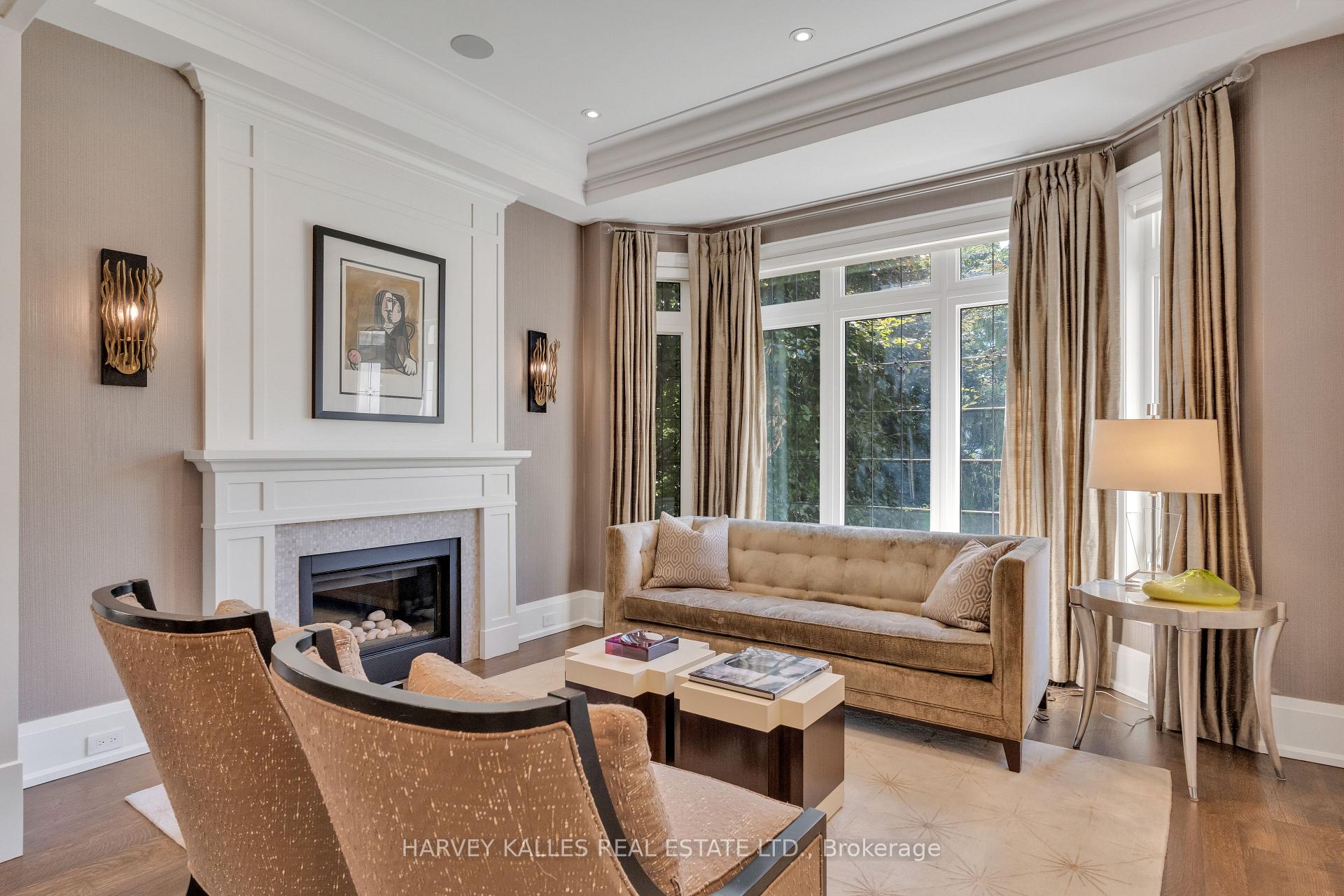 Photo 7 of 516 Douglas Avenue, Toronto, Bedford Park-Nortown — HOMEH