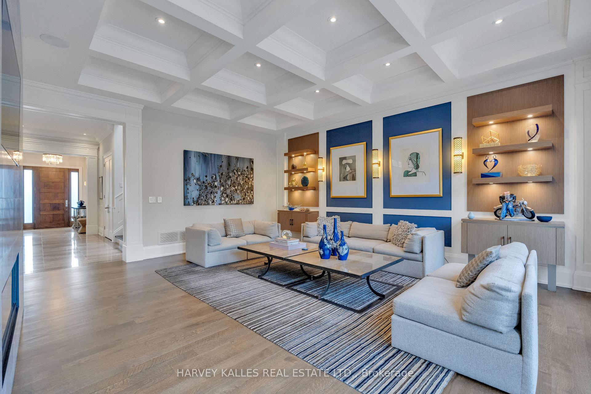 Photo 12 of 516 Douglas Avenue, Toronto, Bedford Park-Nortown — HOMEH