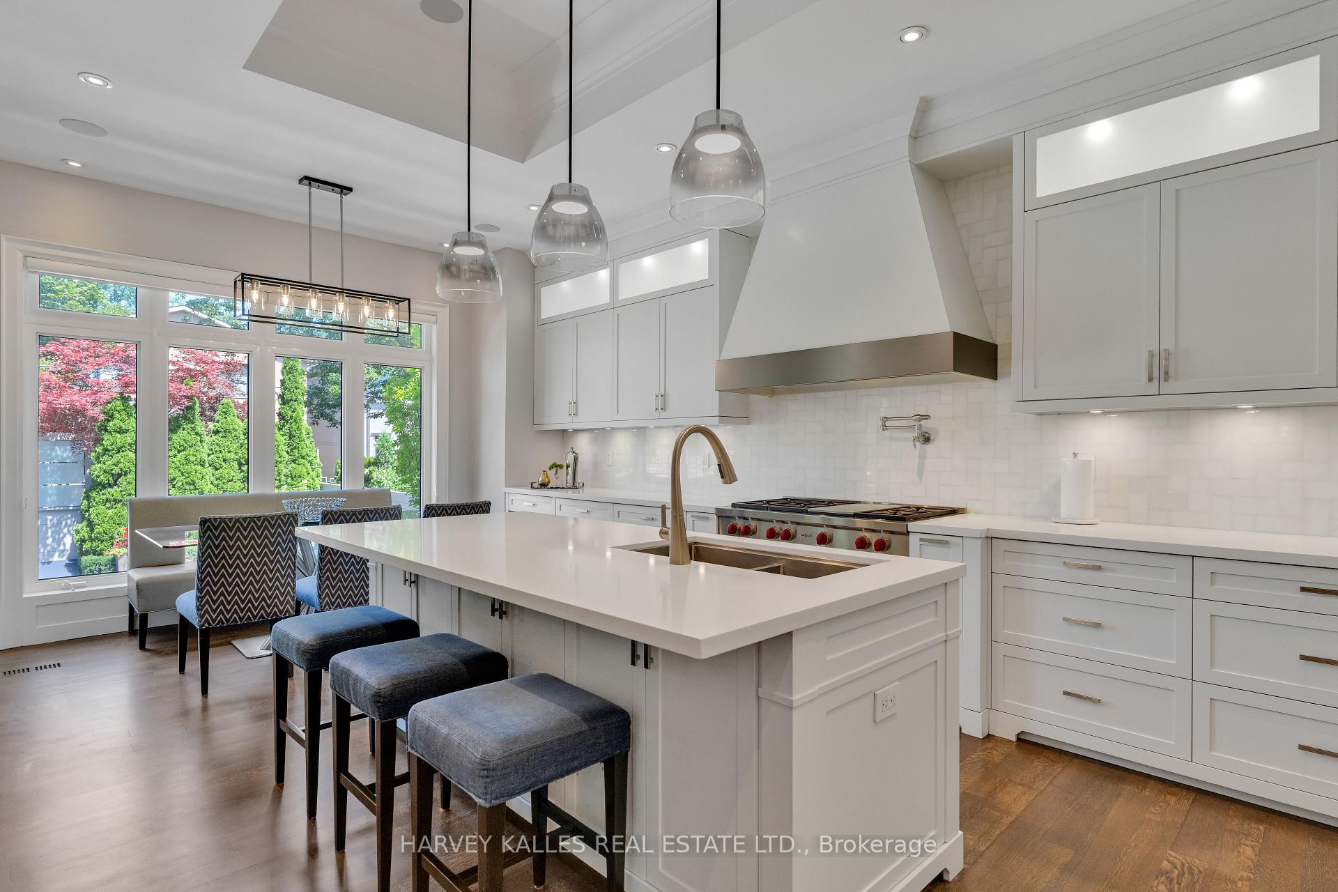 Photo 14 of 516 Douglas Avenue, Toronto, Bedford Park-Nortown — HOMEH