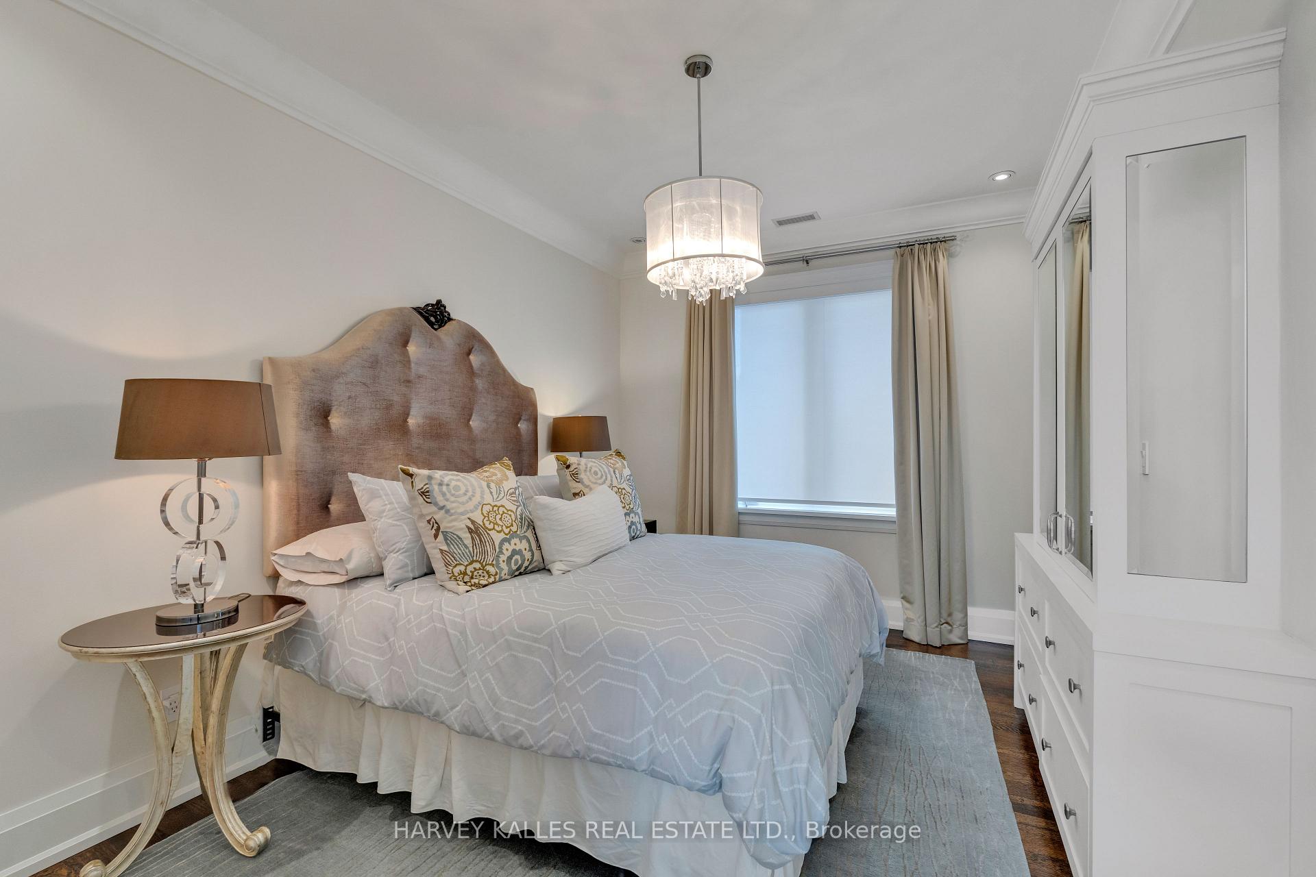 Photo 26 of 516 Douglas Avenue, Toronto, Bedford Park-Nortown — HOMEH