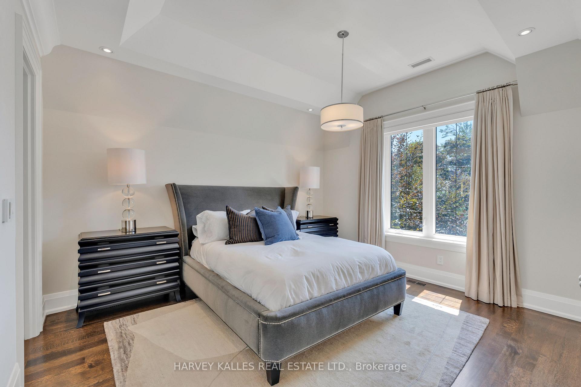 Photo 29 of 516 Douglas Avenue, Toronto, Bedford Park-Nortown — HOMEH