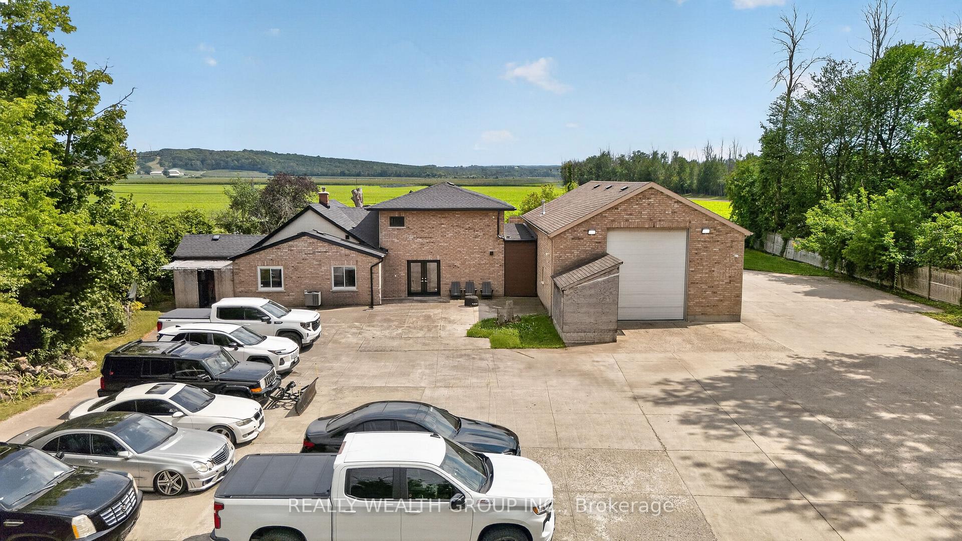 Photo 3 of 1310 Graham Side Road, King, Rural King — HOMEH