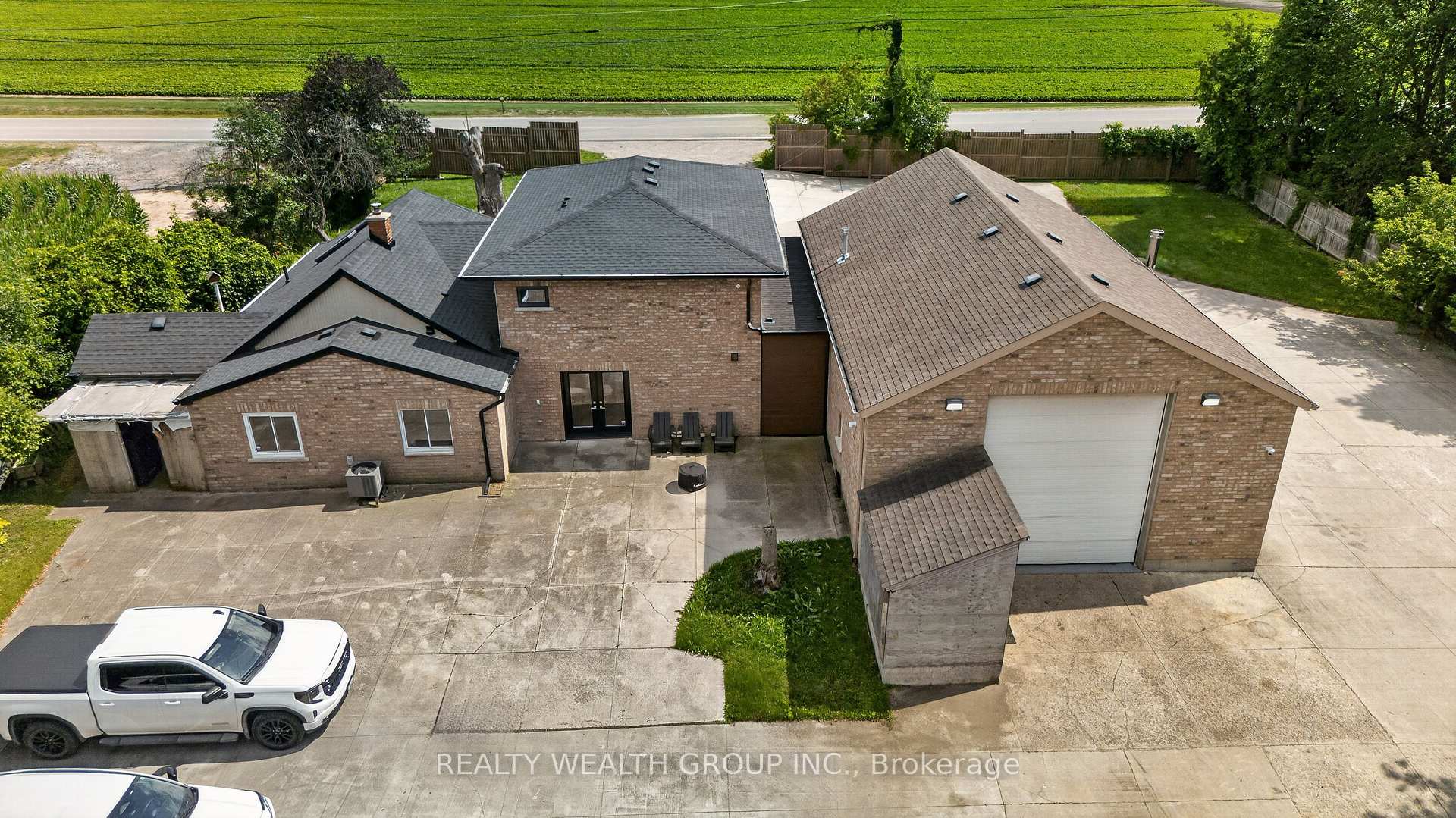 Photo 4 of 1310 Graham Side Road, King, Rural King — HOMEH